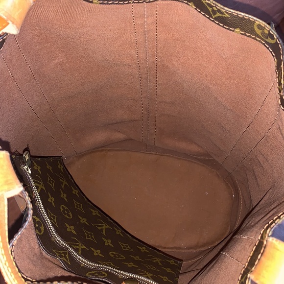 🤩GORGEOUS Authentic Louis Vuitton Randonne GM🤩 - Picture 7 of 11